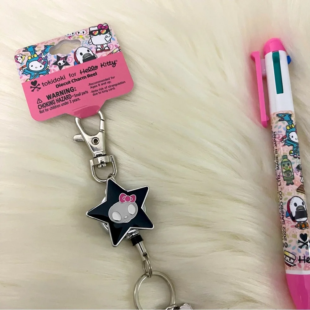 Tokidoki x Hello Kitty Oishii Adventure Die Cut Charm Reel & Pen - Picture 2 of 7